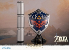 The Legend of Zelda: Breath of the Wild Hylian Shield Statue [29 cm]